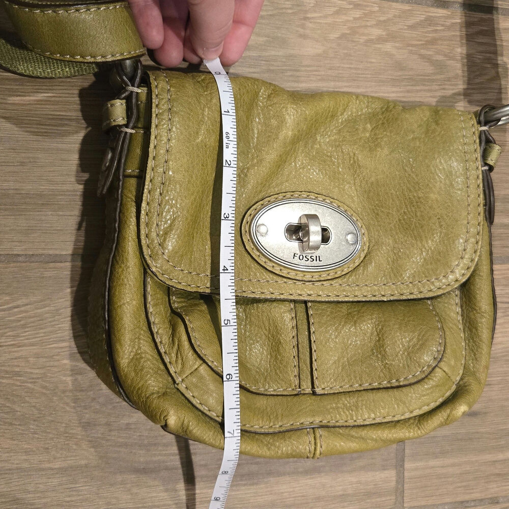 Y2K Fossil Maddox small crossbody Bag Turn Lock Pebbled Leather olive green - Picture 4 of 8